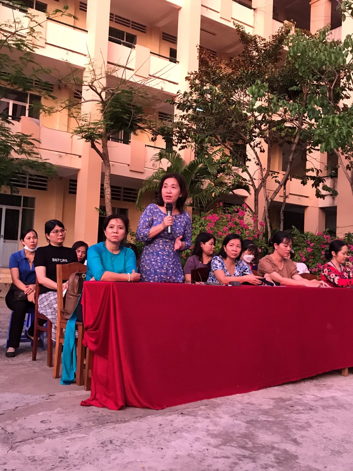 Tư vấn tuyển sinh vào lớp 10 năm học 2023 - 2024